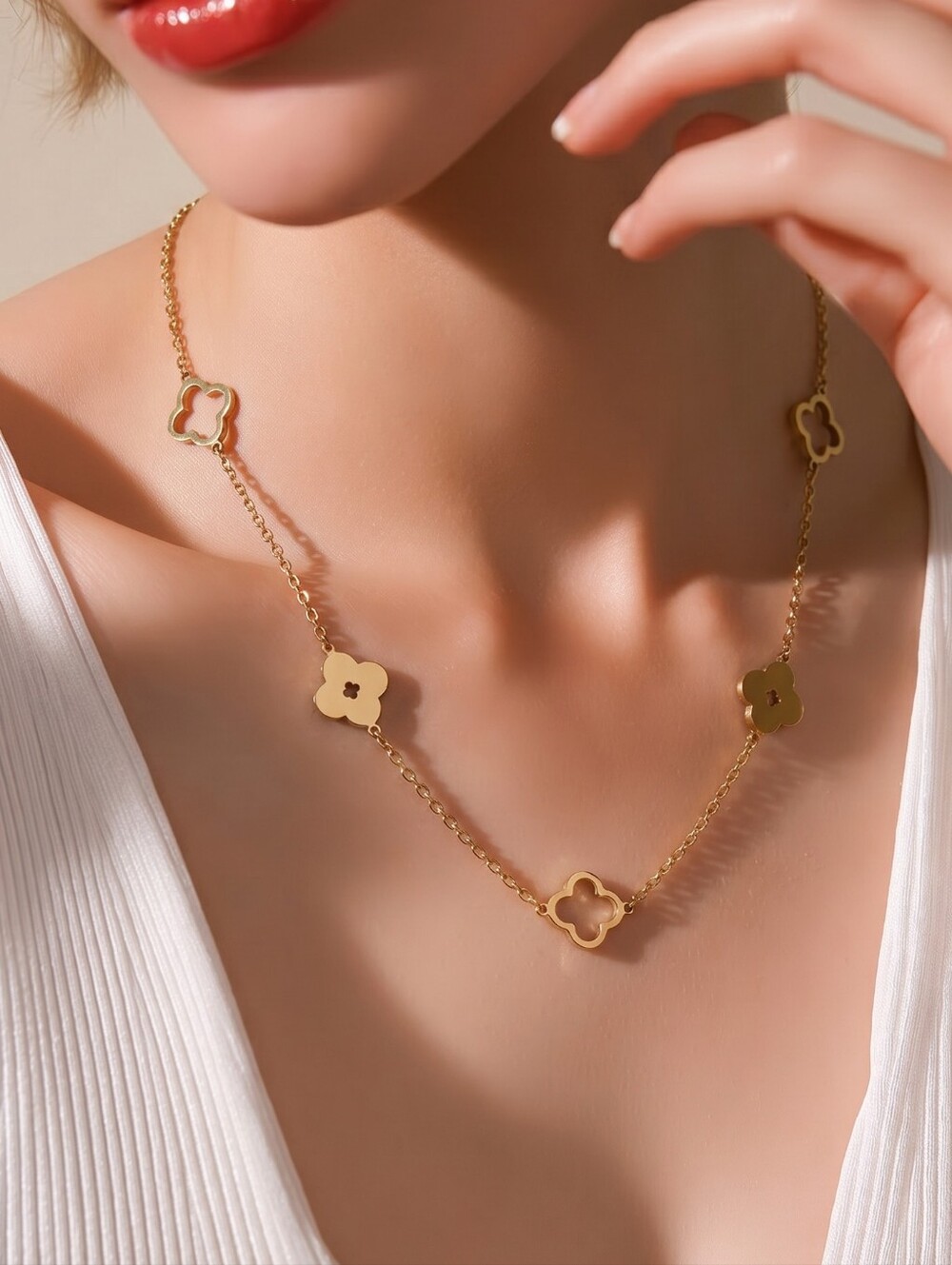 Gold Clover Link Necklace Stainless Steel Four Leaf Clover Lucky Charm Jewelry